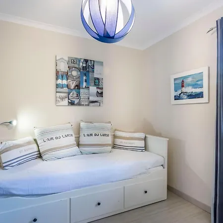 Apartment Mont Des Oiseaux-2 By Interhome Hyères