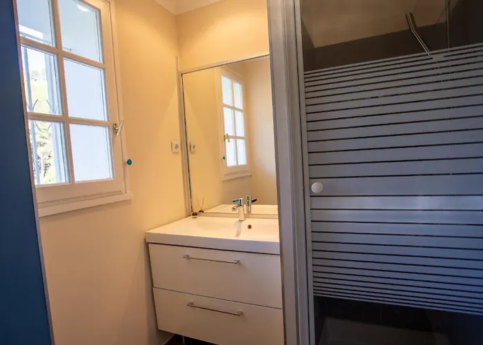 Mont Des Oiseaux-2 By Interhome Appartement Hyères